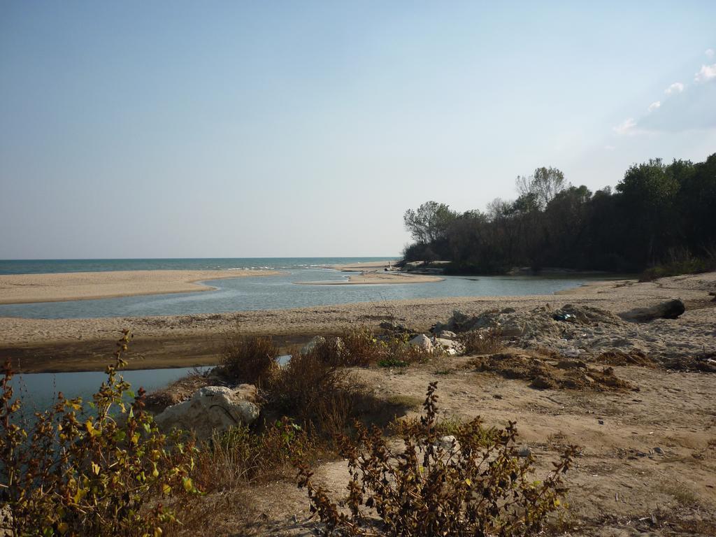 Nimpha Bungalows Kamcsija Kültér fotó